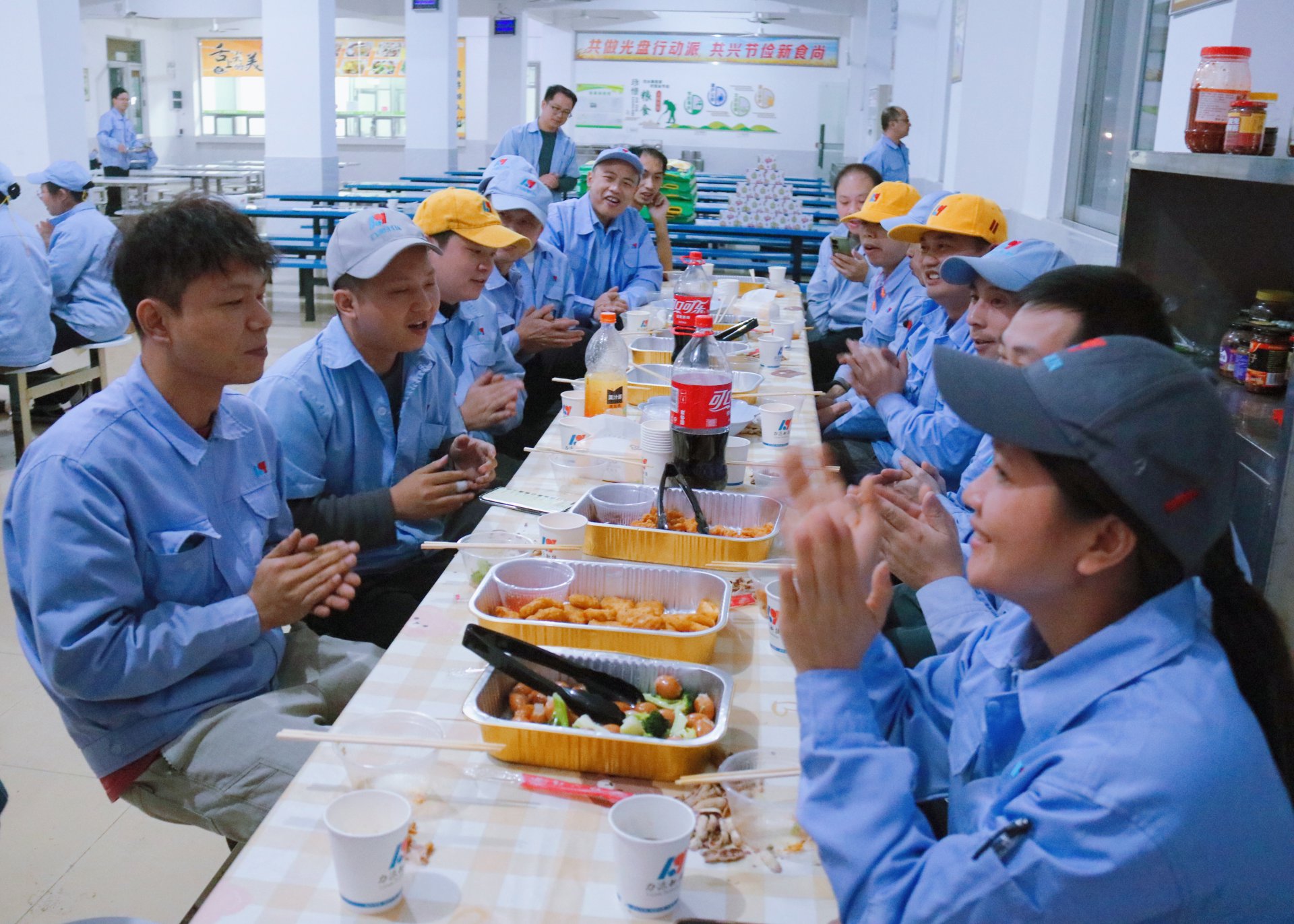 11月份員工生日會照片